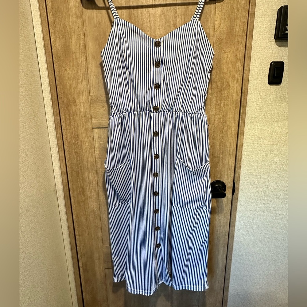 Angashion Dress